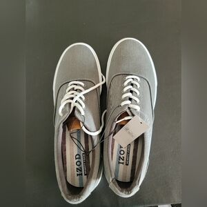 IZOD Men's Gray Sneakers with White Accents
